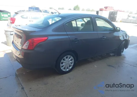 2015 Nissan Versa 1.6 S+ из США, поврежденный, VIN 3N1CN7AP2FL842985
